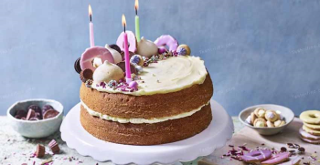 طرز تهیه کیک ساده خانگی بدون همزن برقی و بدون فر [ساده و سریع]