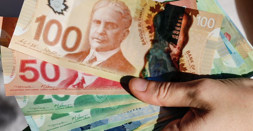 قیمت دلار کانادا در کبک