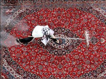 قیمت شستشوی فرش توسط قالیشویی بهزاد برای خانه تکانی عید 1402