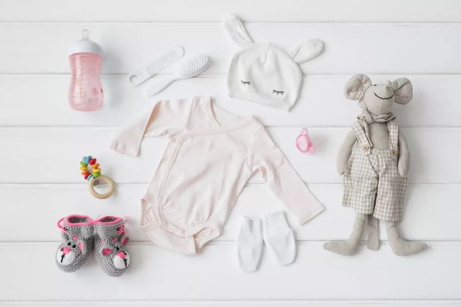 الیا کیدز بهترین سایت برای خرید سیمونی نوزاد و پوشاک کودک